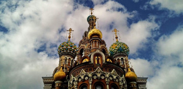 История православного храм Спаса на крови в Петербурге